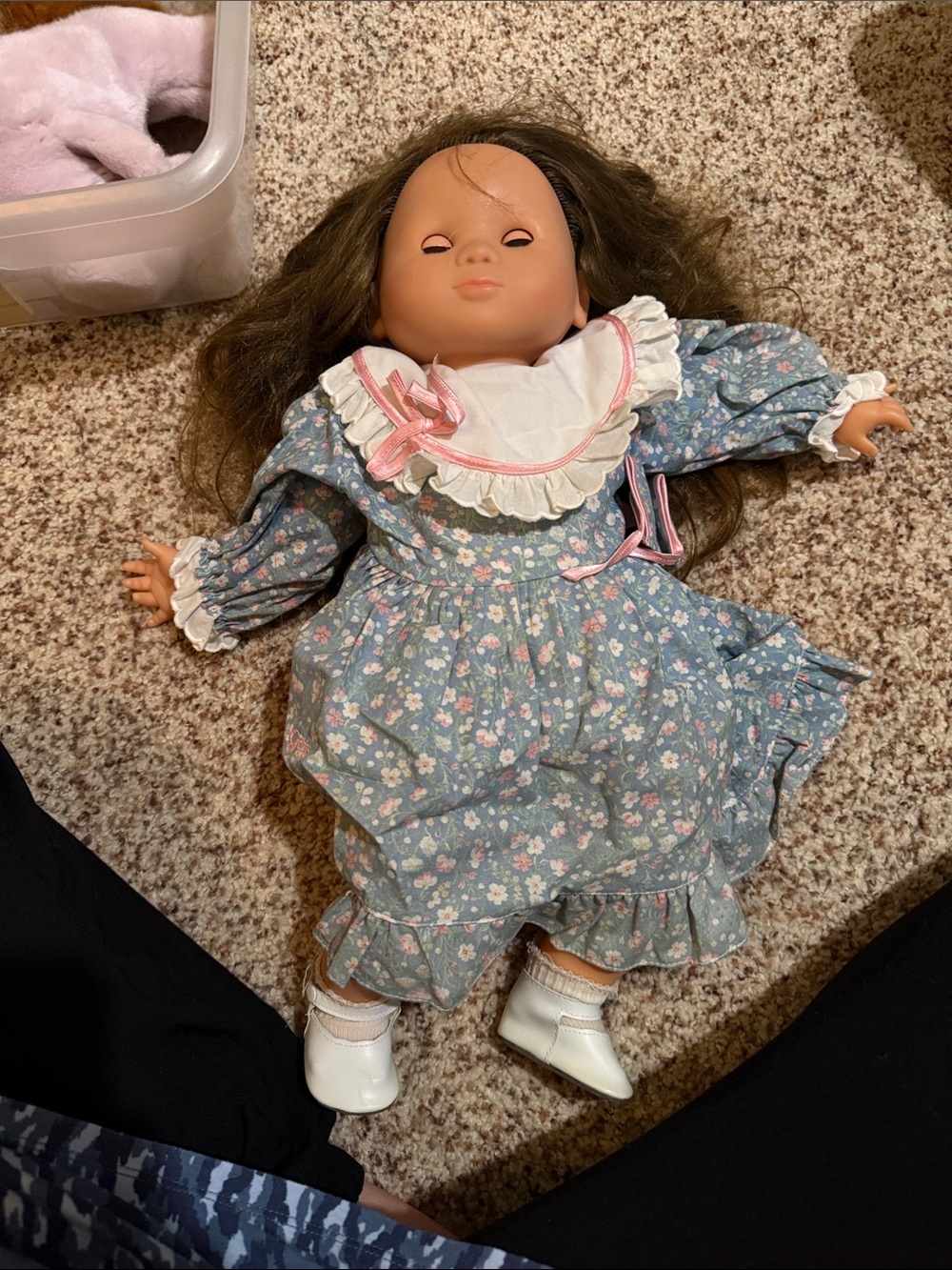 Vintage-Style Floral Baby Doll in Blue with Pink Trim